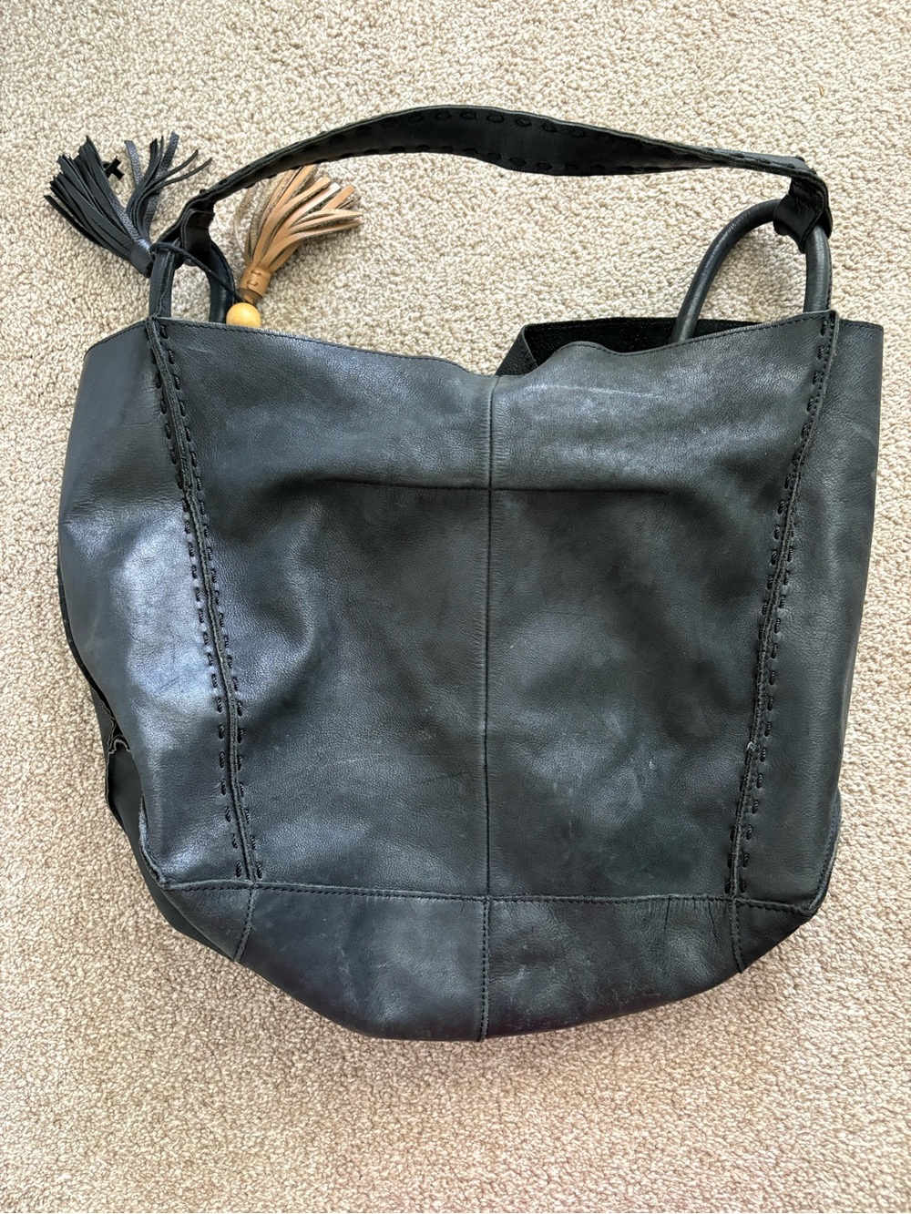 The Sak Black Leather Tote Hobo Bucket Shoulder Bag Tassels Bohemian Goth - Picture 2 of 3